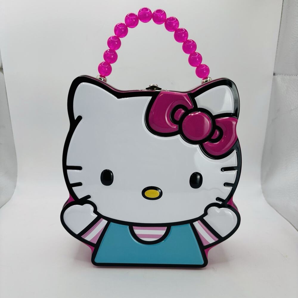 Hello Kitty Tin Purse With Beaded Handle. Very Nice Condition. By Sanrio